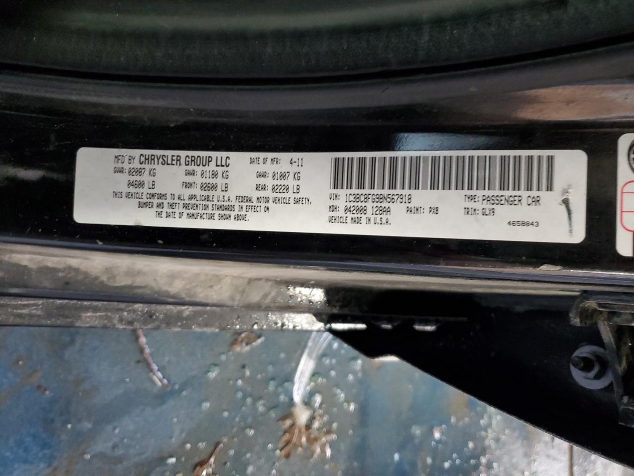 2011 Chrysler 200 - Image 14