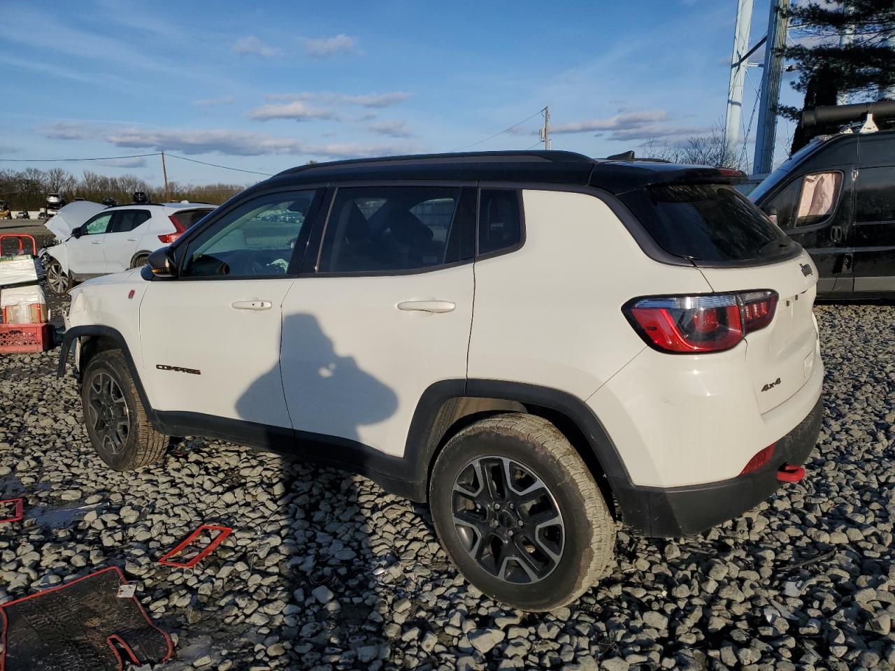 2020 Jeep Compass - Image 2
