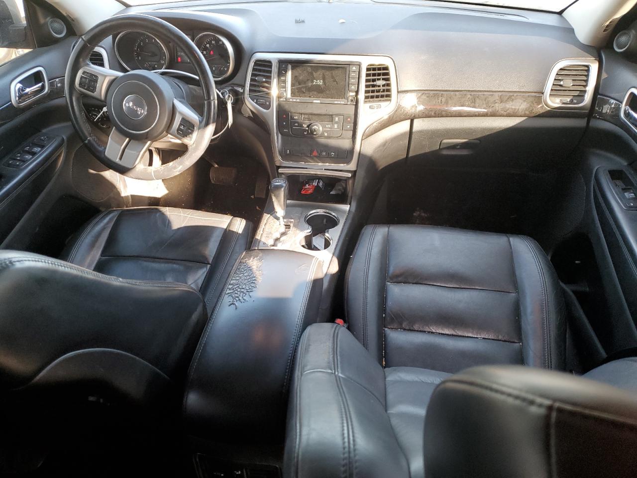 2011 Jeep Grand Cherokee - Image 8