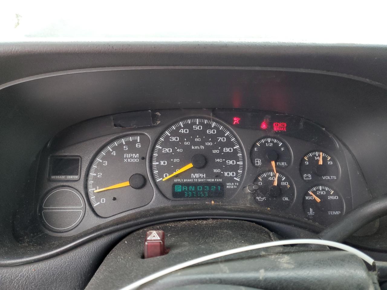 2000 GMC Sierra - Image 9
