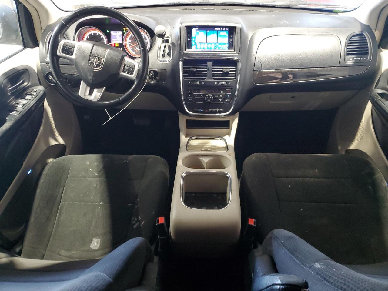 2012 Dodge Caravan - Image 8