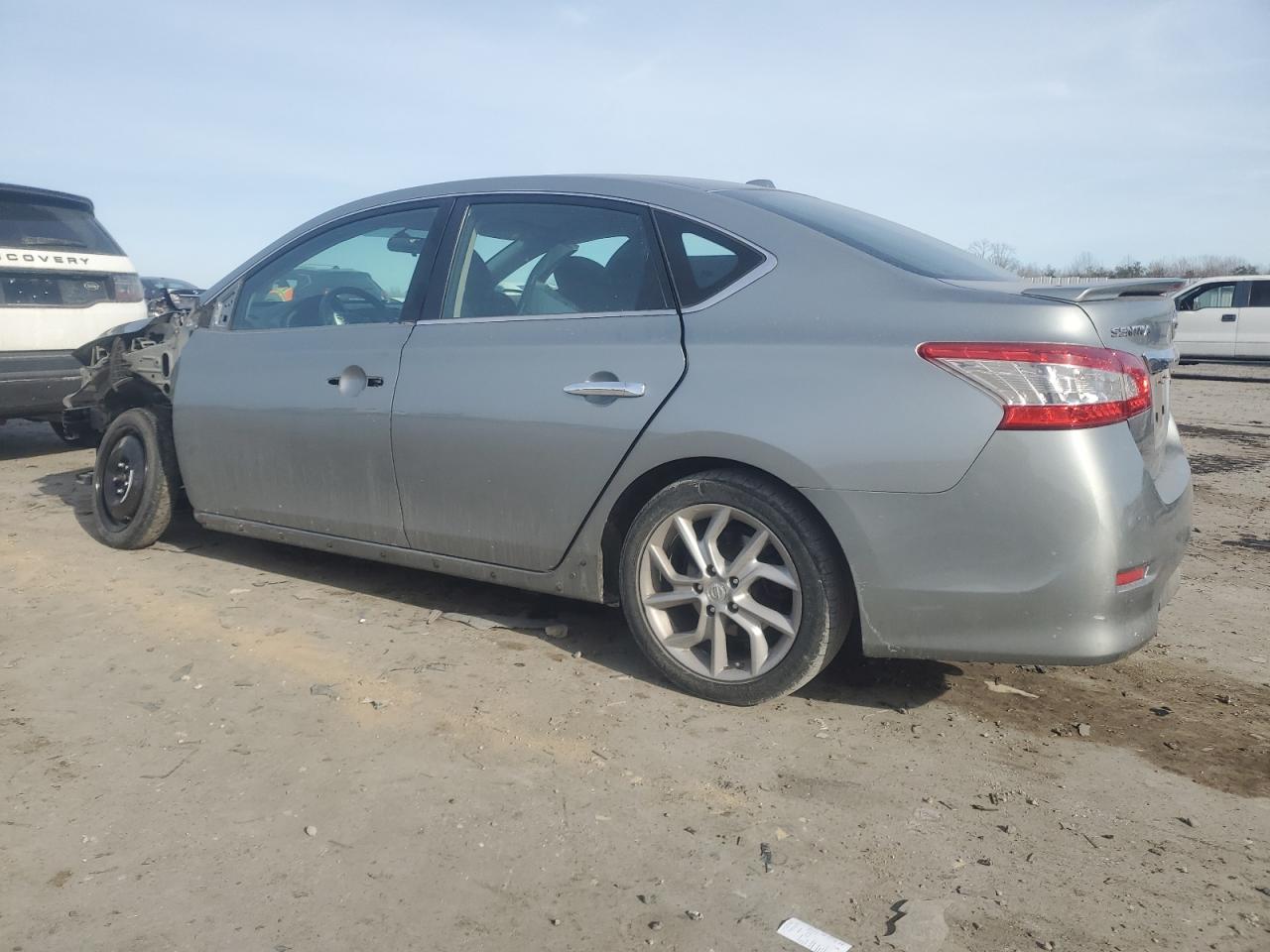 2014 Nissan Sentra - Image 2
