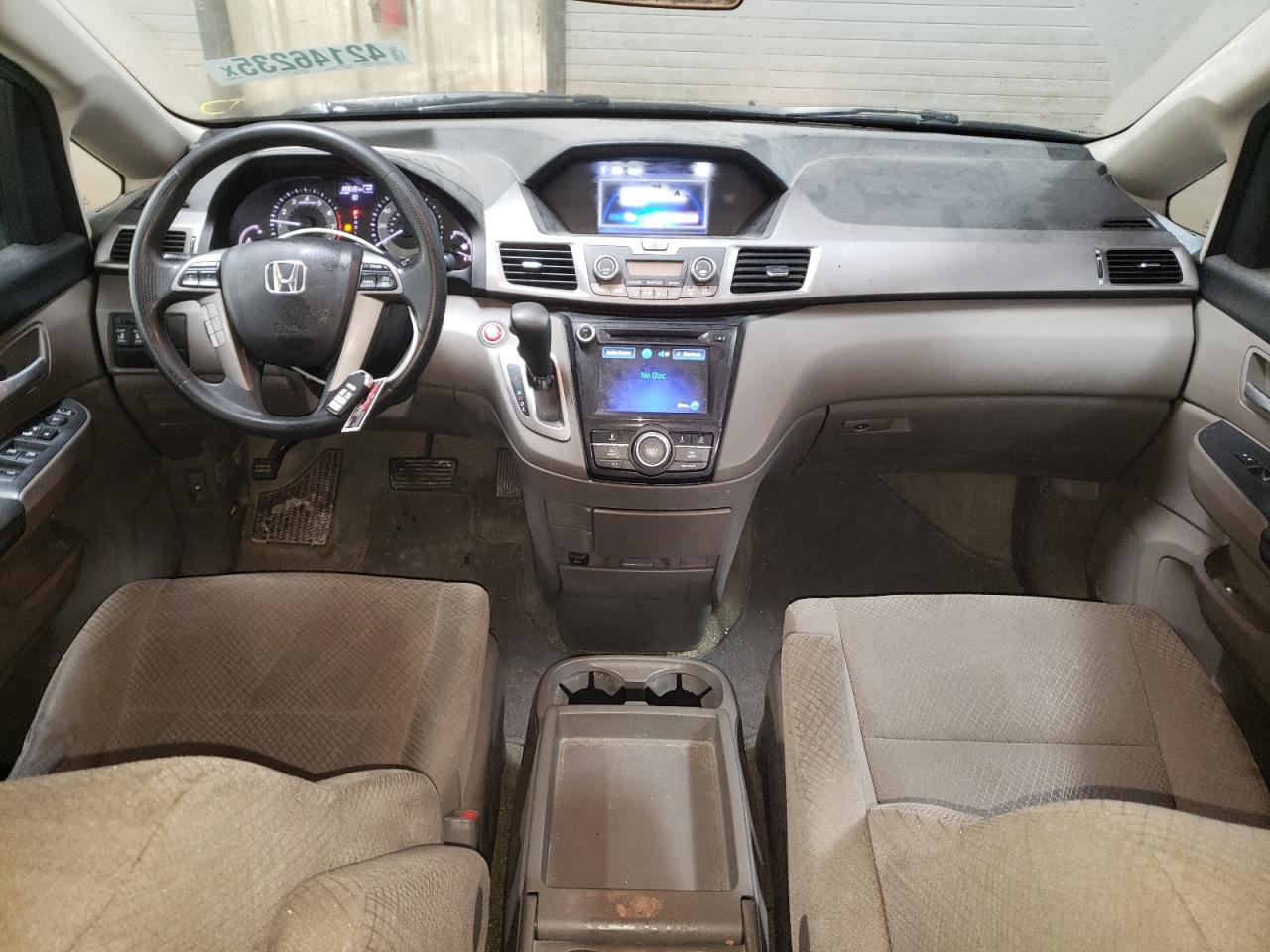 2016 Honda Odyssey - Image 8