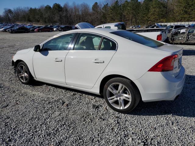  VOLVO S60 2015 Білий