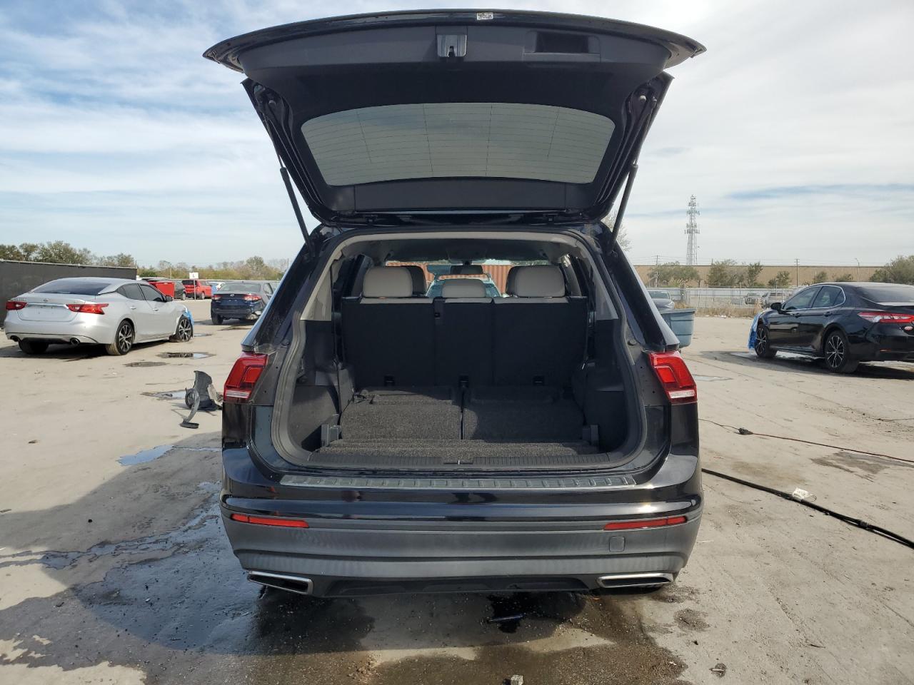 2019 Volkswagen Tiguan - Image 6