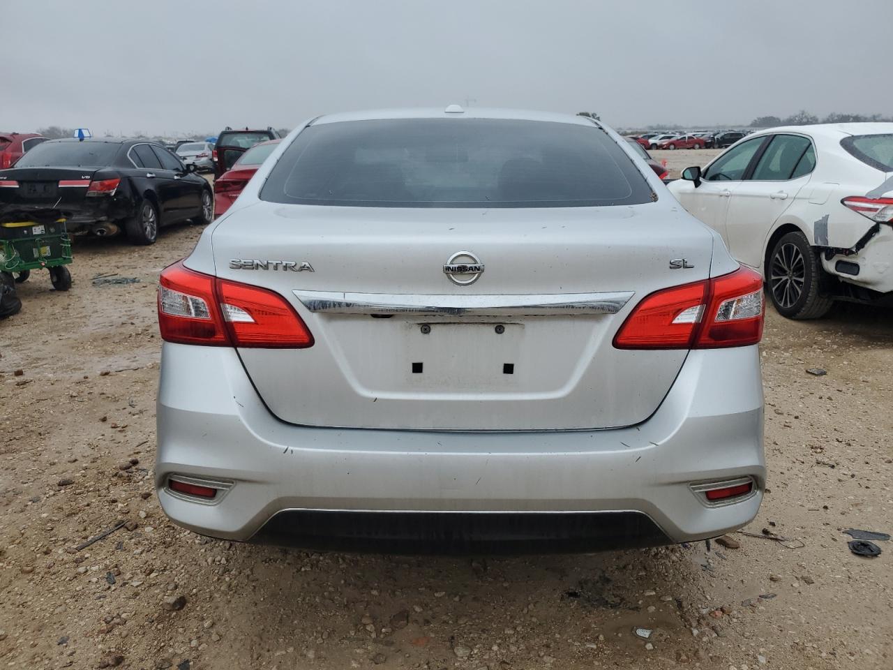 2018 Nissan Sentra - Image 6