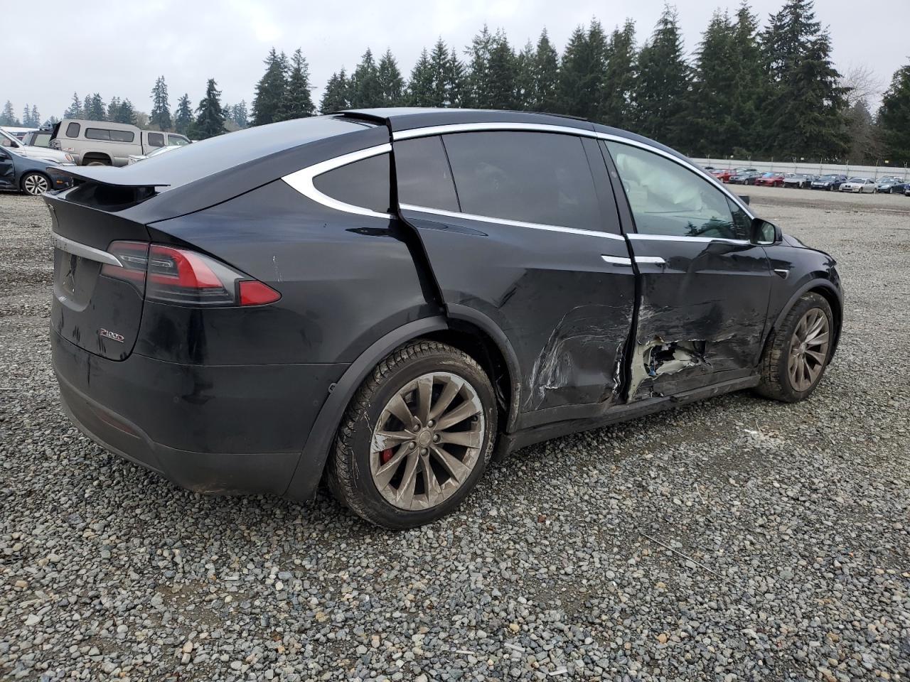 VIN 5YJXCDE49HF053723 2017 TESLA MODEL X no.3