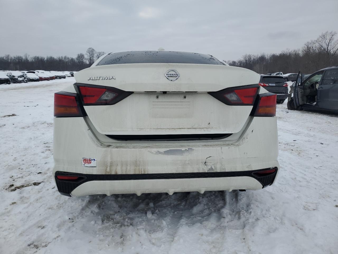 2020 Nissan Altima - Image 6