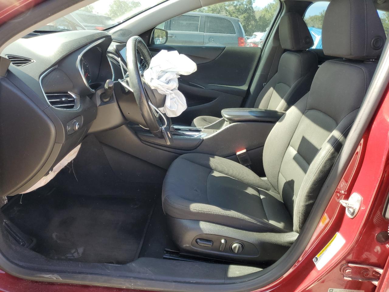 2017 Chevrolet Malibu - Image 7
