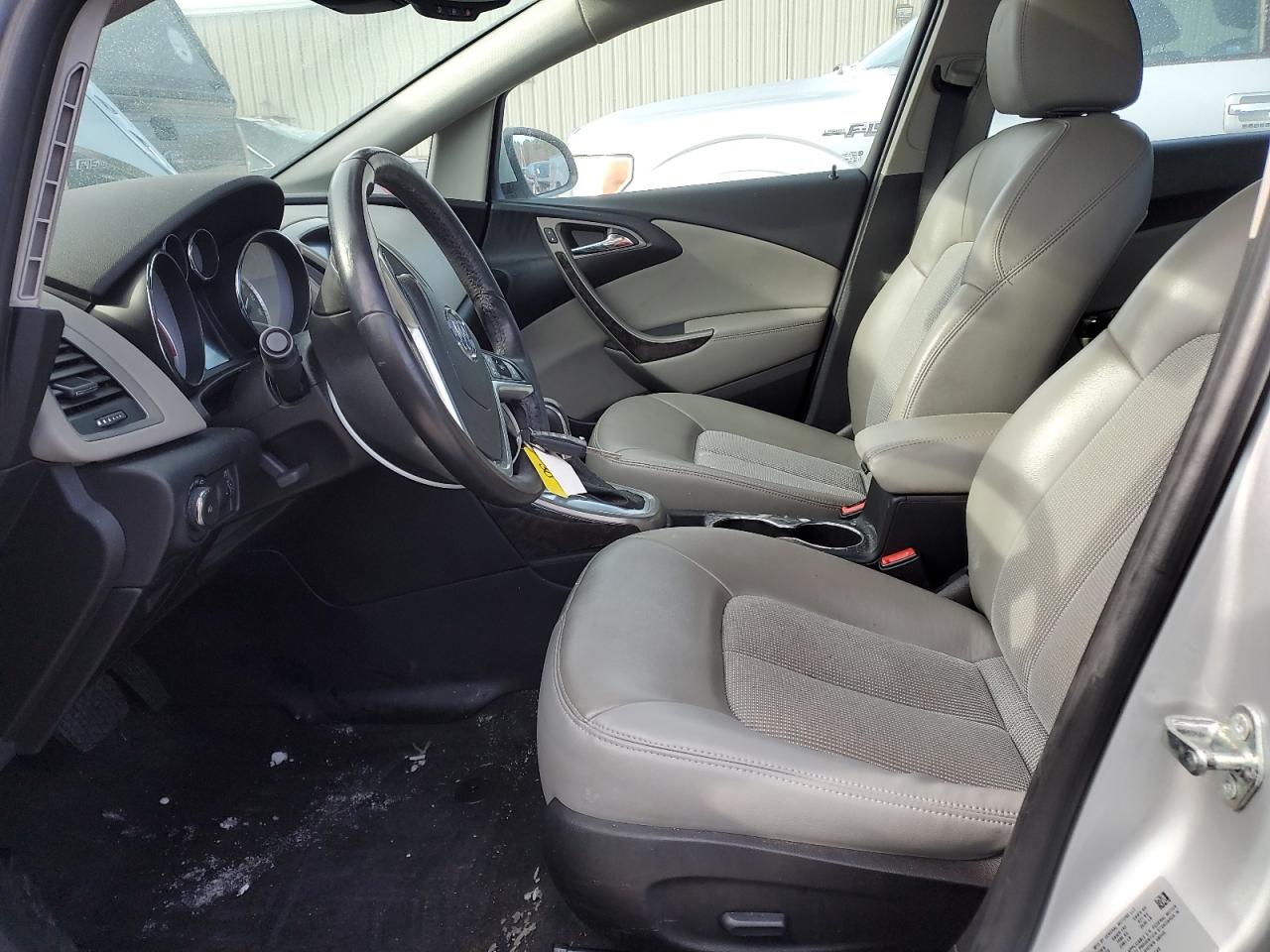 2015 Buick Verano - Image 7