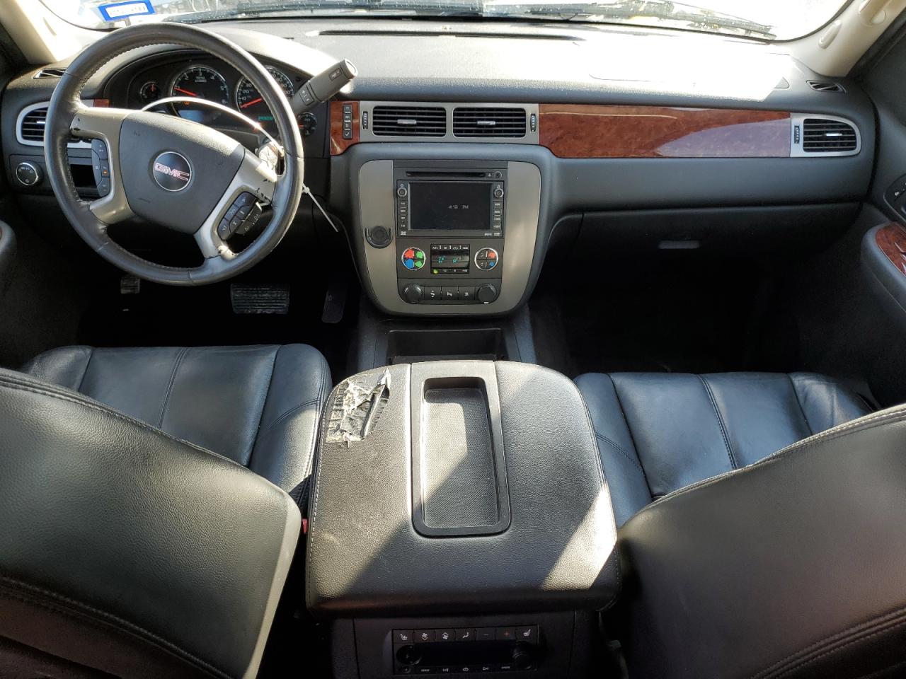 2009 GMC Yukon - Image 8