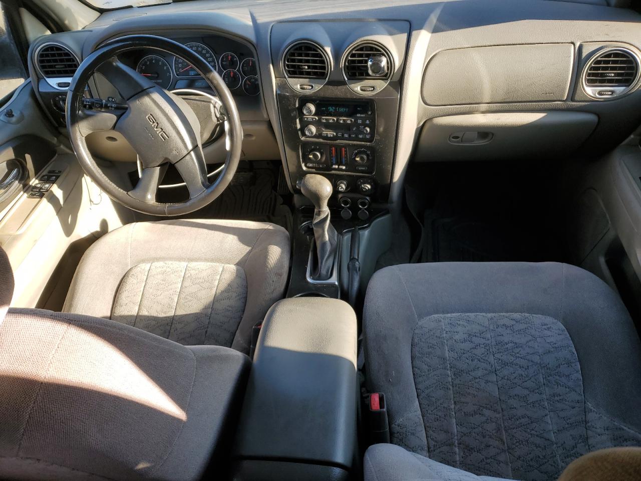 2003 GMC Envoy - Image 8