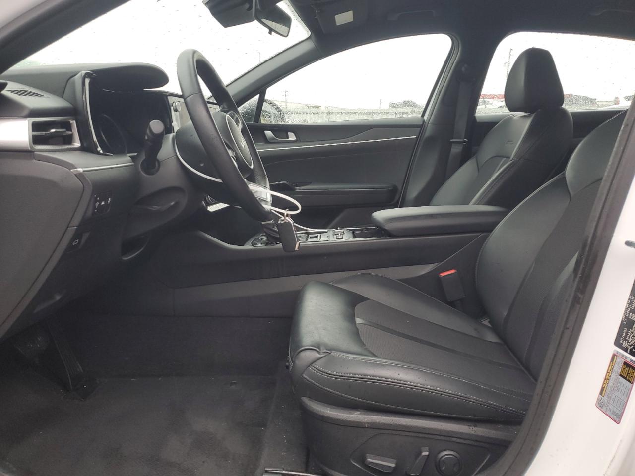 2024 Kia K5 - Image 7