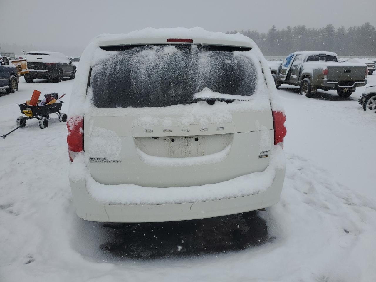 2018 Dodge Caravan - Image 6
