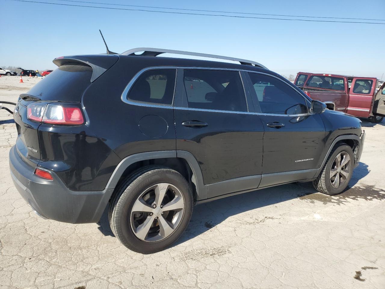 2019 Jeep Grand Cherokee - Image 3