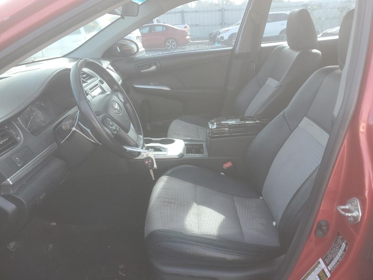 2014 Toyota Camry - Image 7