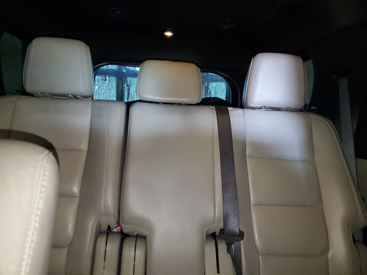 2013 Ford Explorer - Image 10