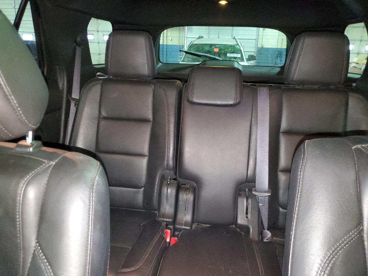 2013 Ford Explorer - Image 10