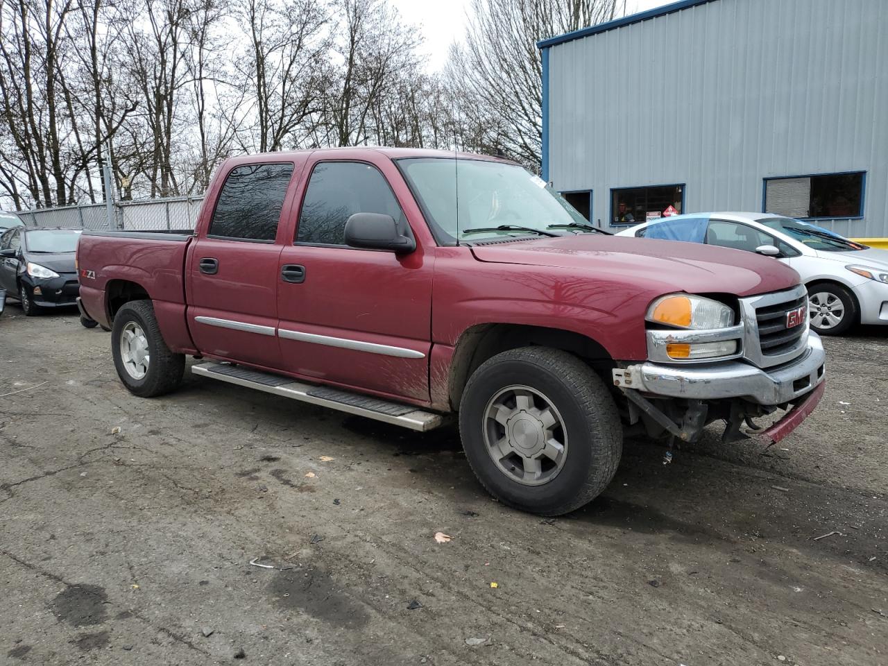 2006 GMC Sierra - Image 4