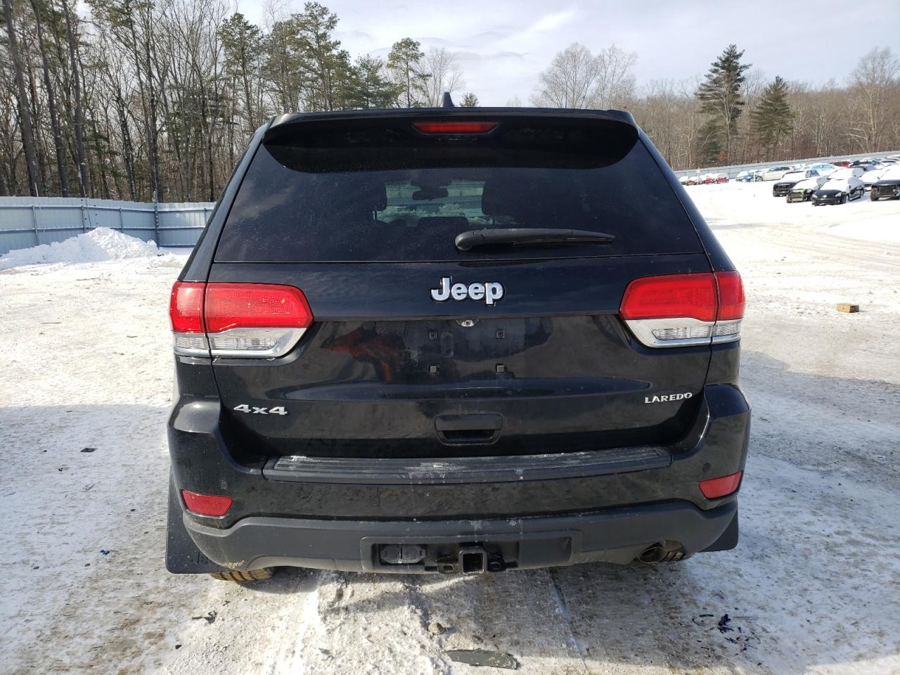 2018 Jeep Grand Cherokee - Image 6