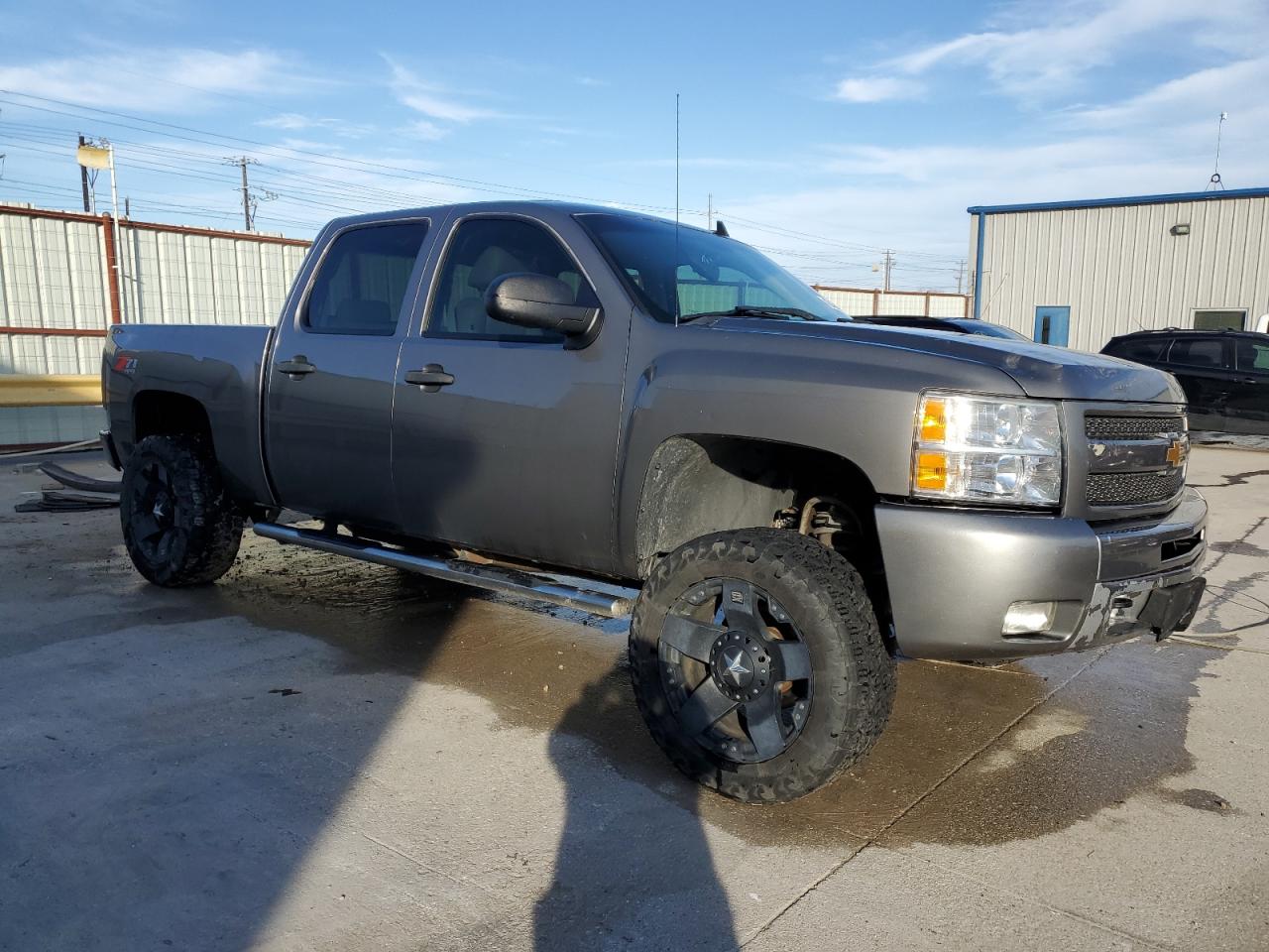 2013 Chevrolet Silverado - Image 4