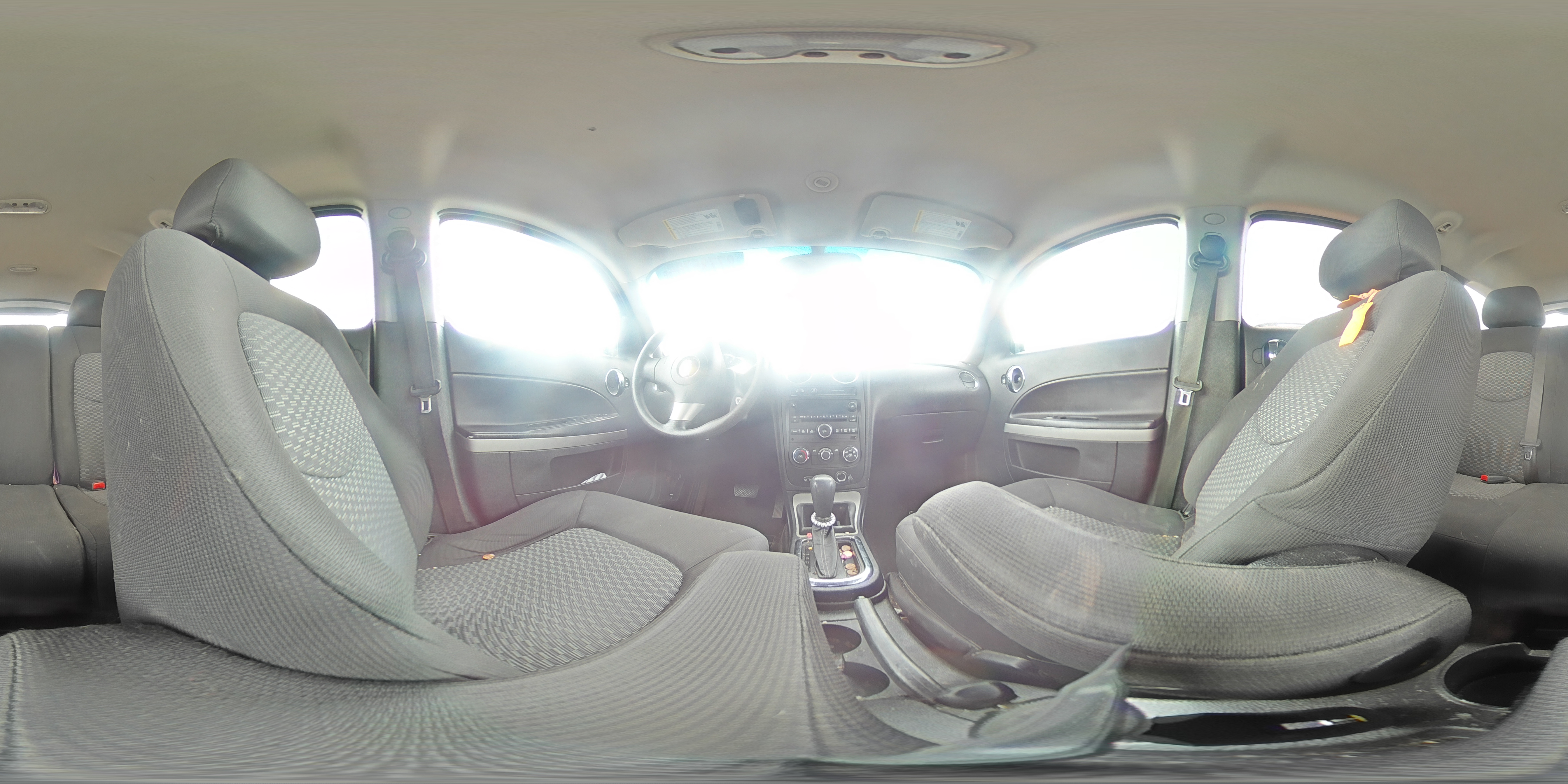 2011 Chevrolet HHR - Image 13