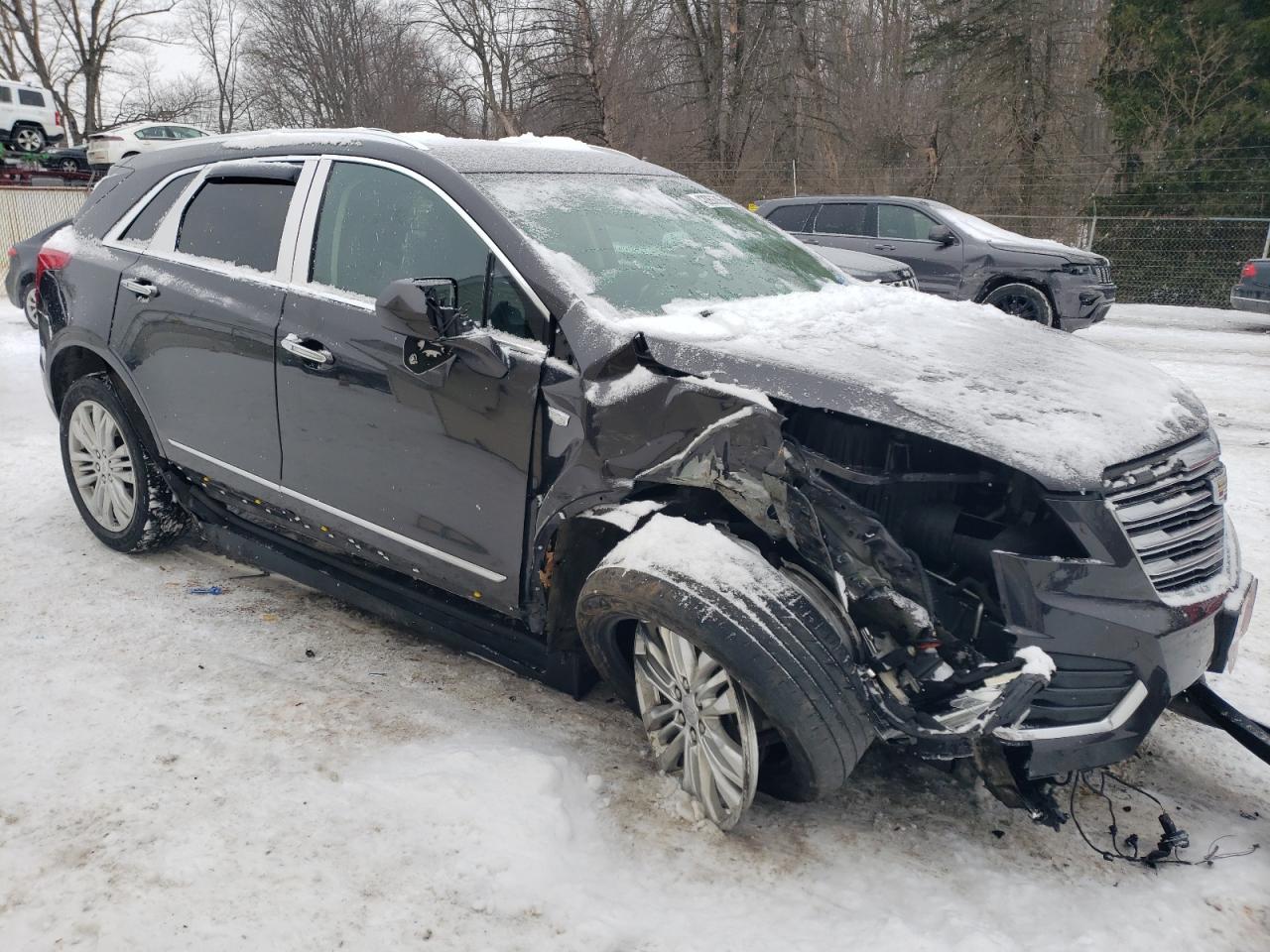 2018 Cadillac XT5 - Image 4