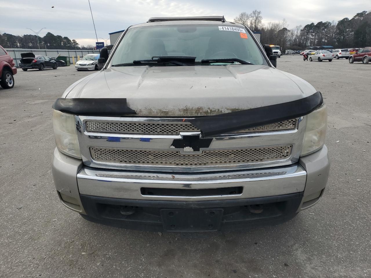 2009 Chevrolet Silverado - Image 5