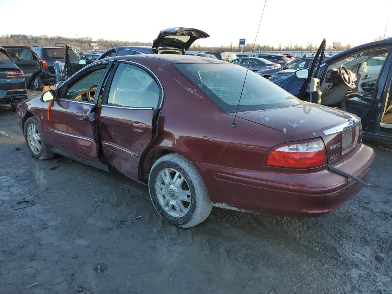 2005 Mercury Sable - Image 2