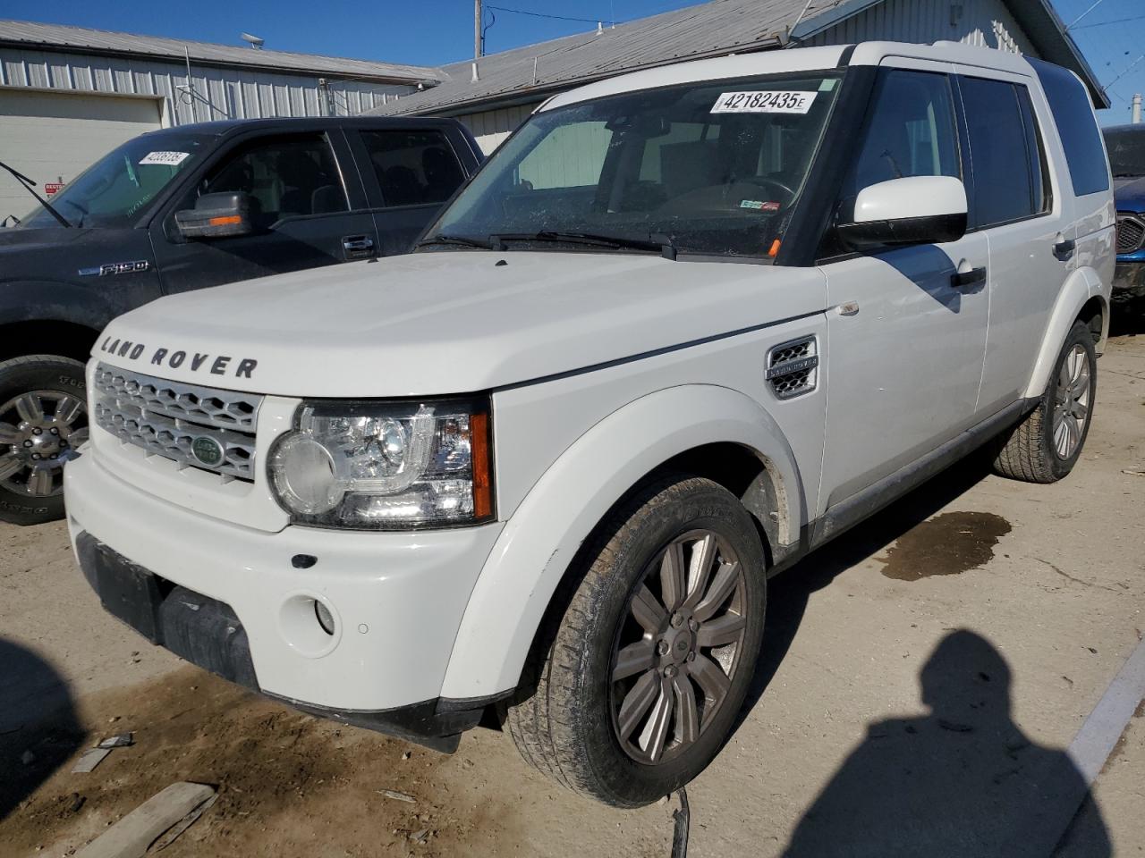 2013 Land Rover LR4 - Image 1
