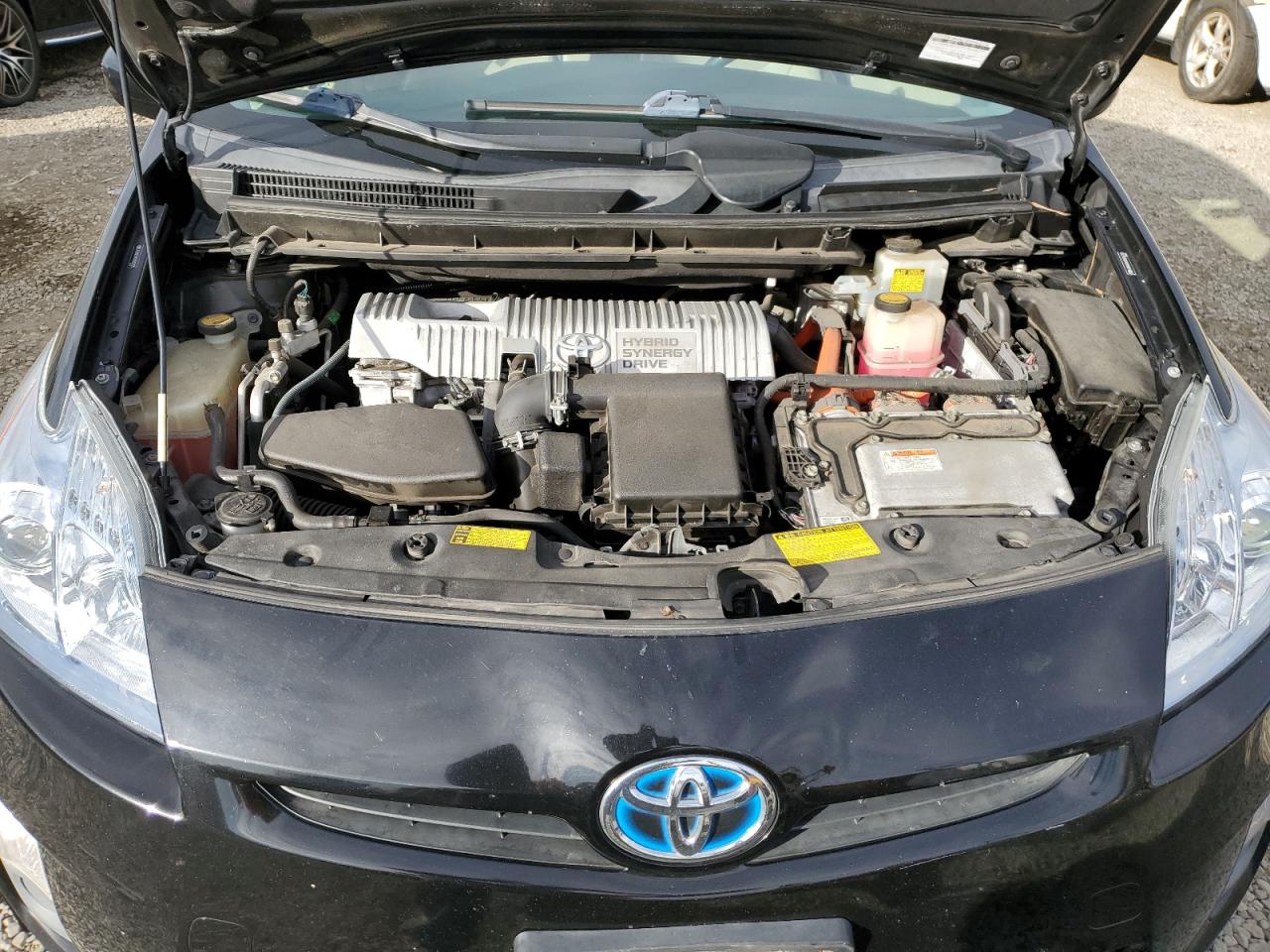 2011 Toyota Prius - Image 11