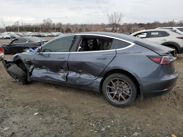  TESLA MODEL 3 2020 Серый