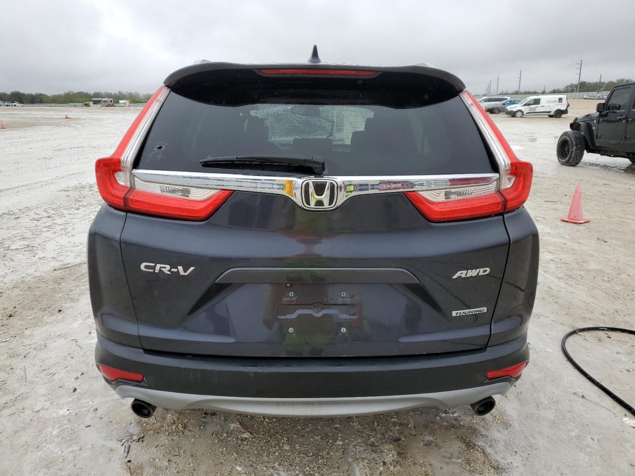 2017 Honda CR-V - Image 6
