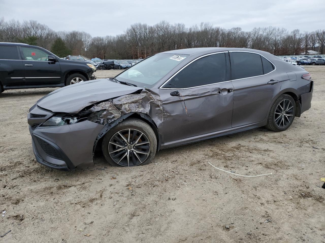 2023 Toyota Camry - Image 1