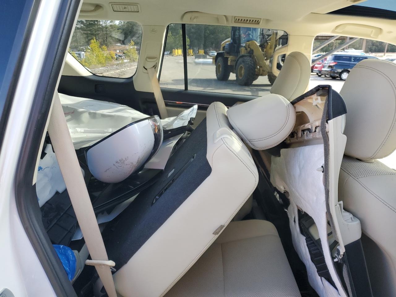 2021 Lexus GX - Image 11