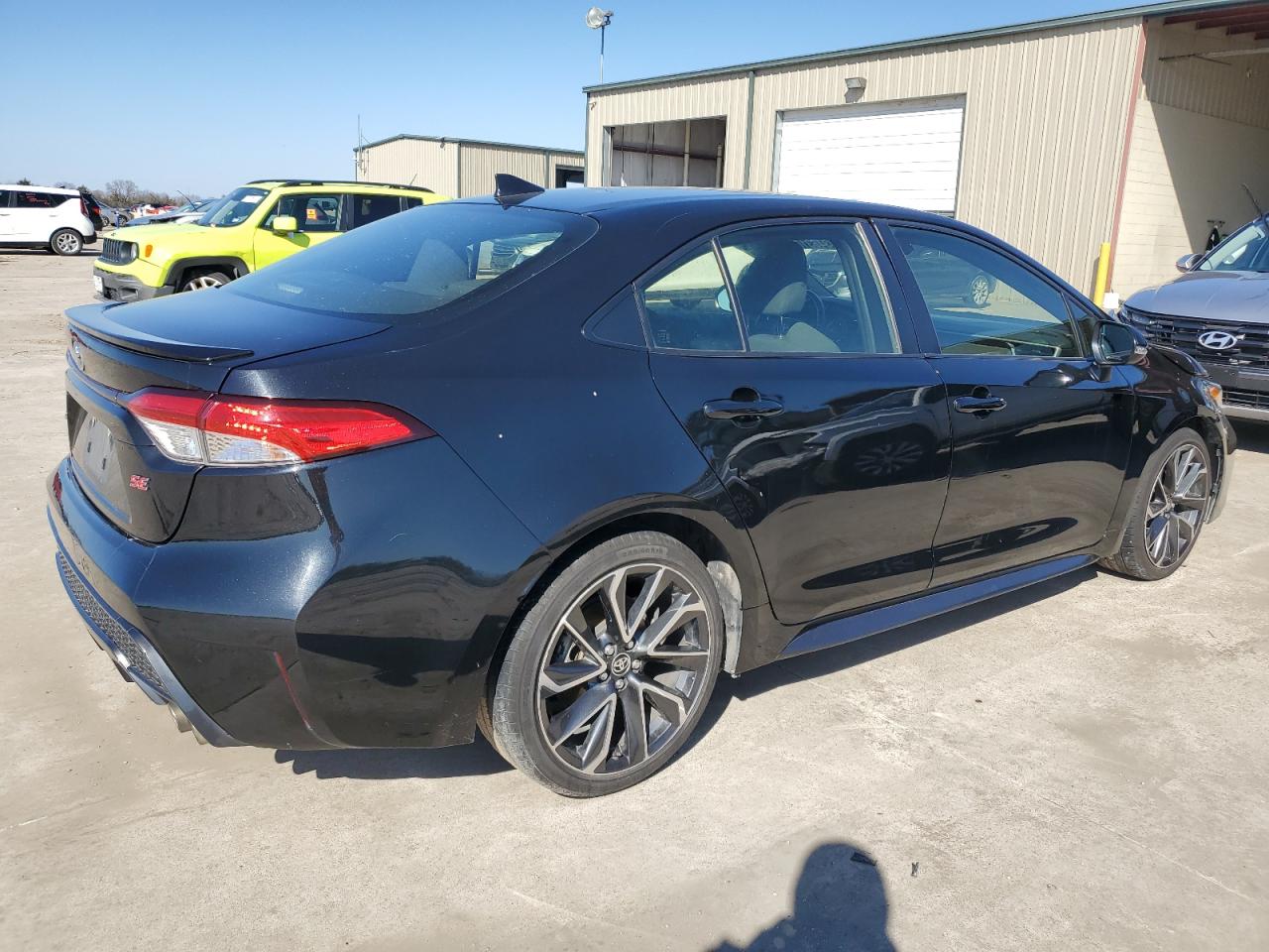 2021 Toyota Corolla - Image 3