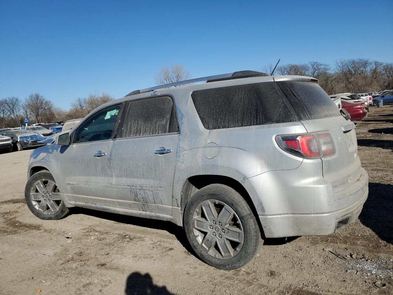 2014 GMC Acadia - Image 2