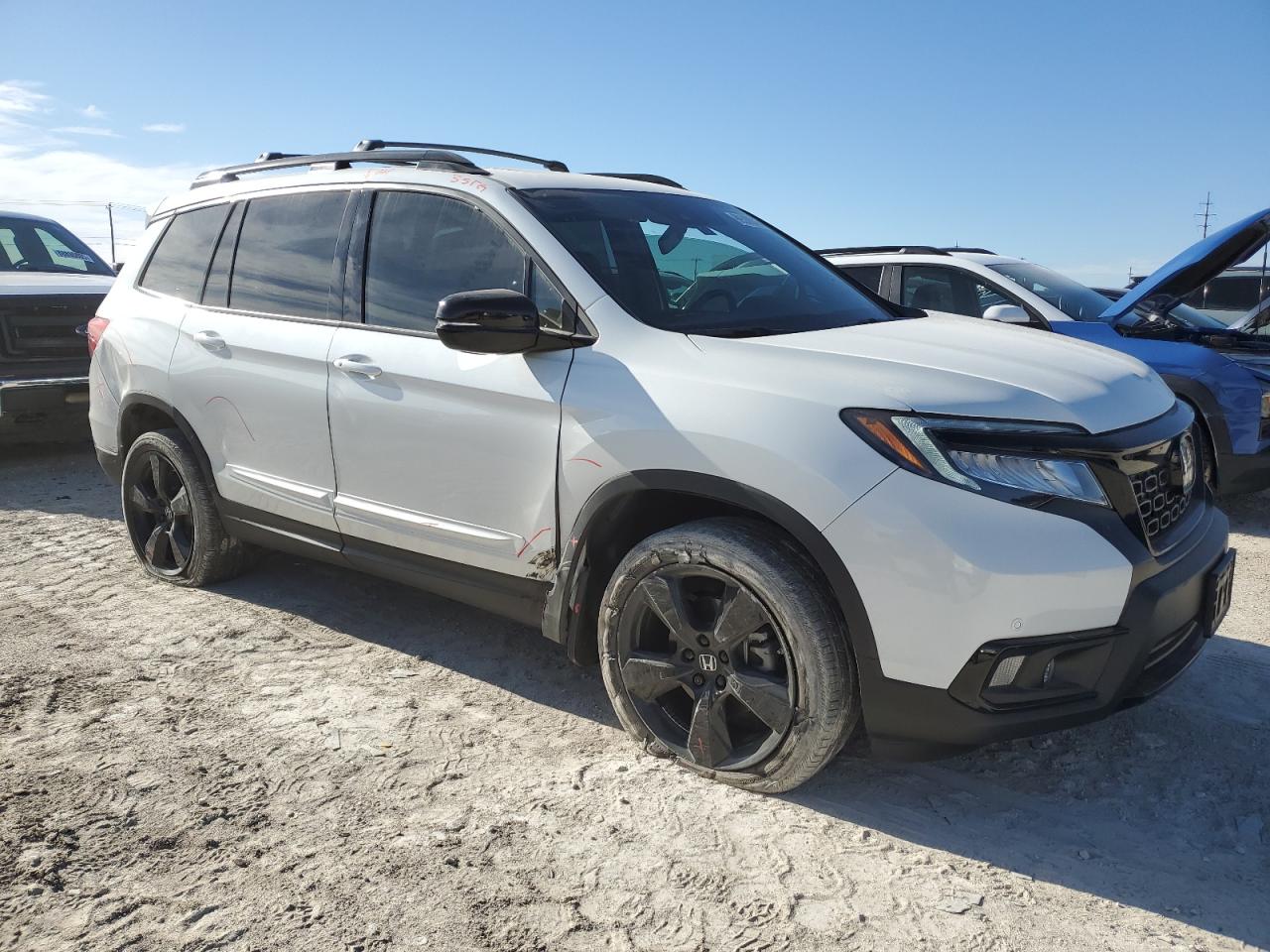 2021 Honda Passport - Image 4