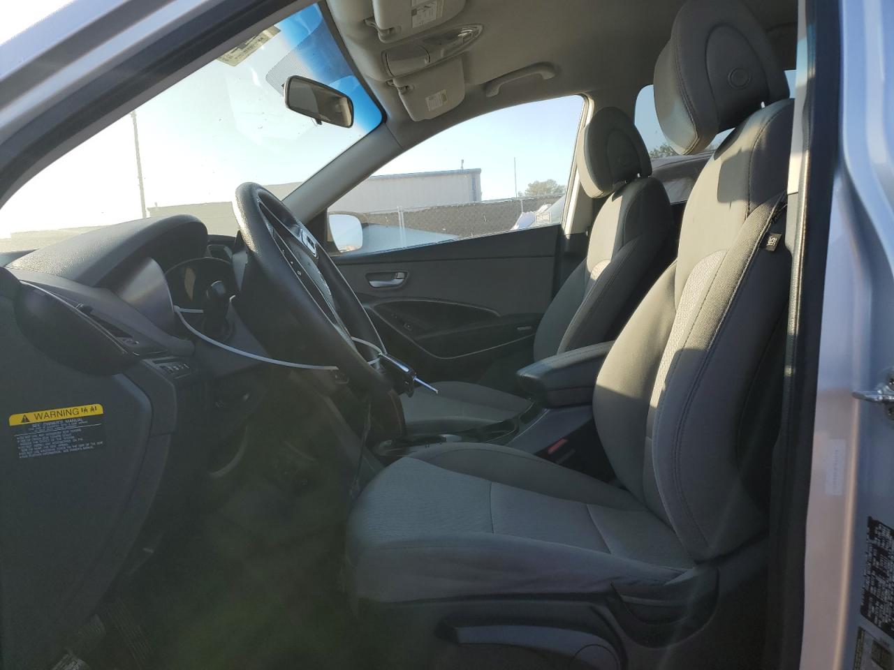 2017 Hyundai Santa Fe - Image 7