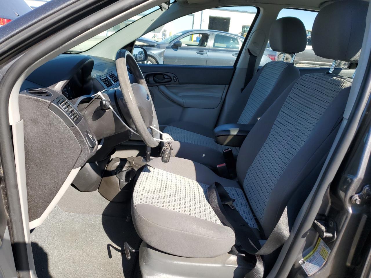 2007 Ford Focus - Image 7