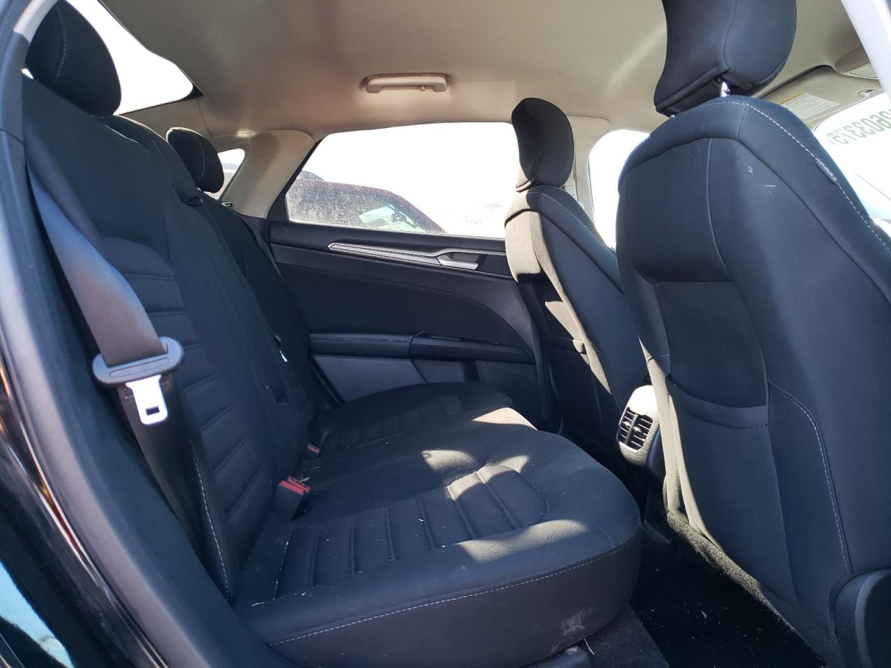 2017 Ford Fusion - Image 10