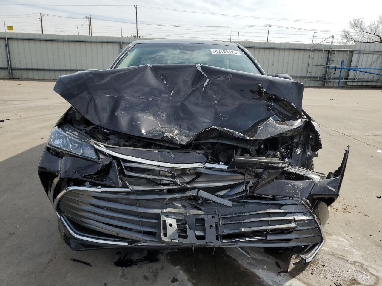 2021 Toyota Avalon - Image 5