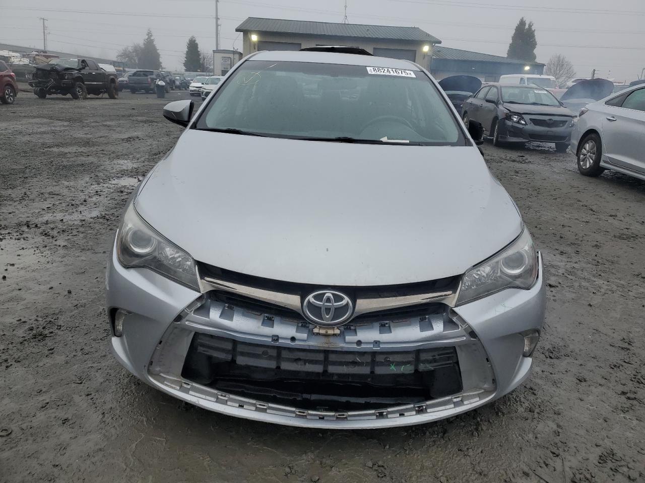 2016 Toyota Camry - Image 5