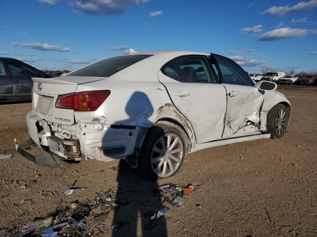 2010 Lexus IS - Image 3