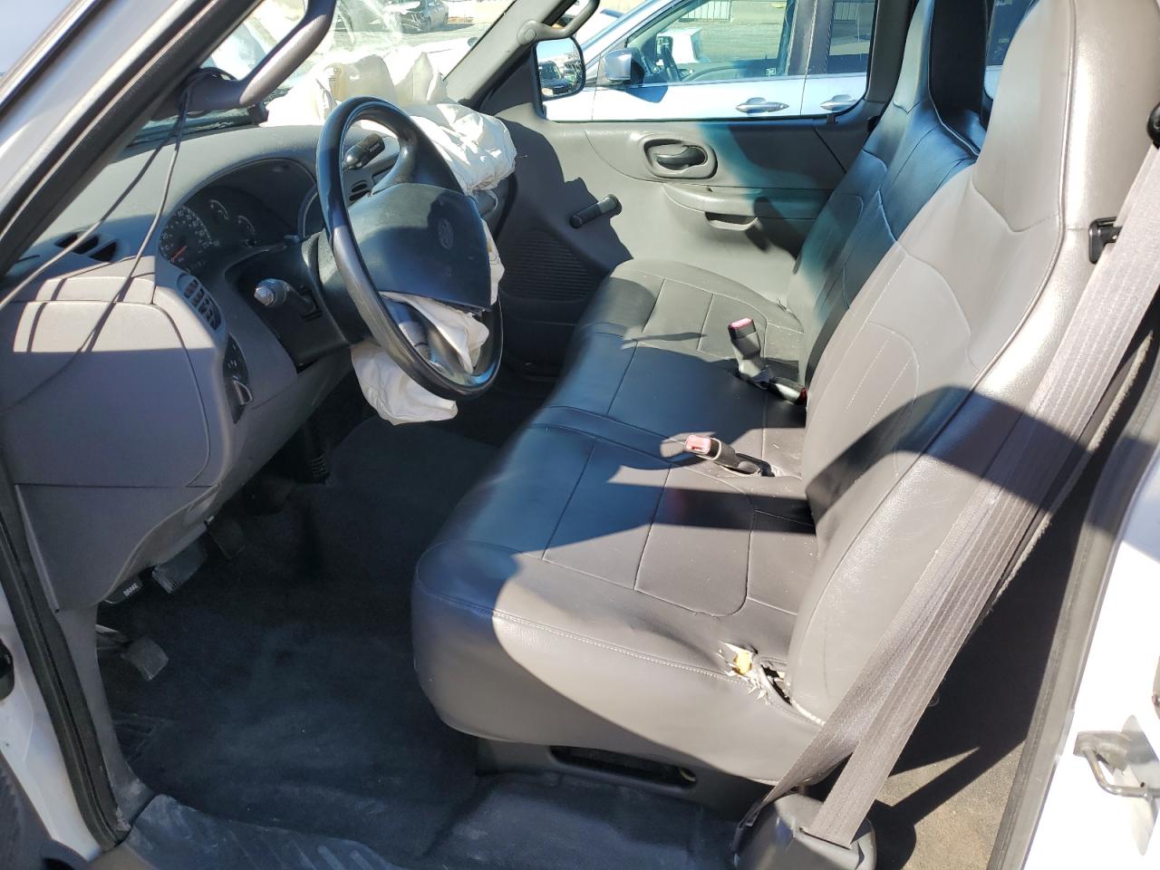 2001 Ford F-150 - Image 7