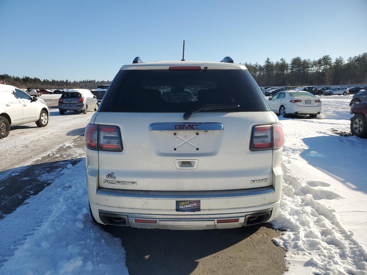 2015 GMC Acadia - Image 6