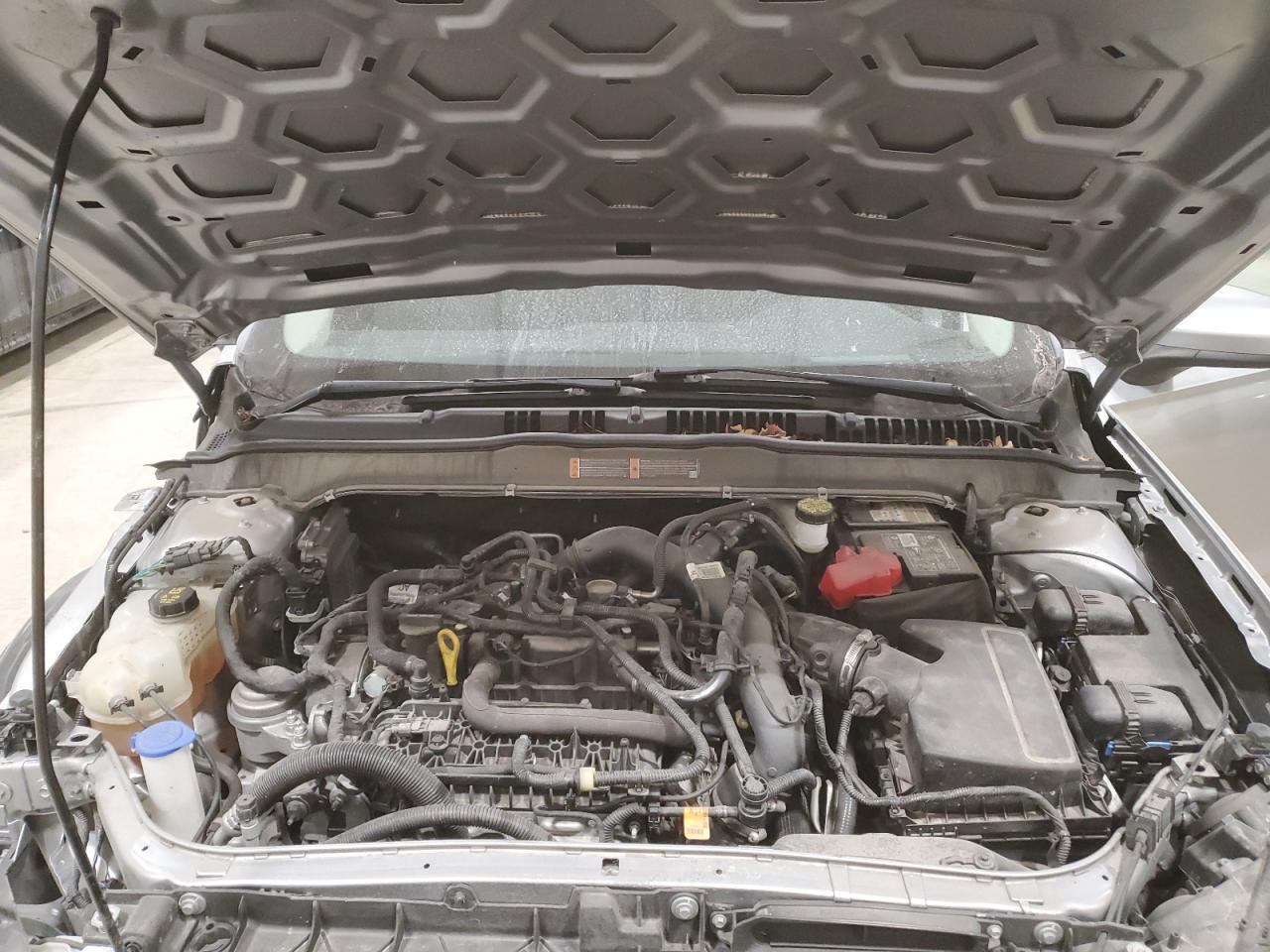 2020 Ford Fusion - Image 11