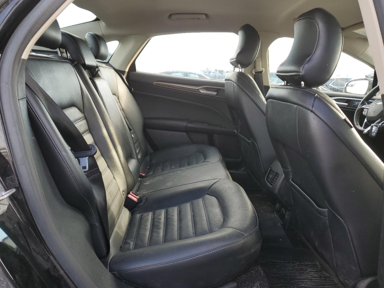 2017 Ford Fusion - Image 10