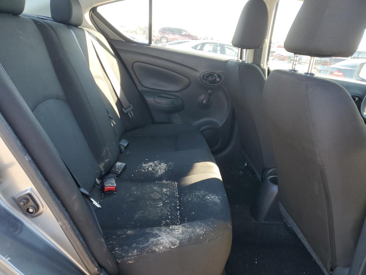 2018 Nissan Versa - Image 10