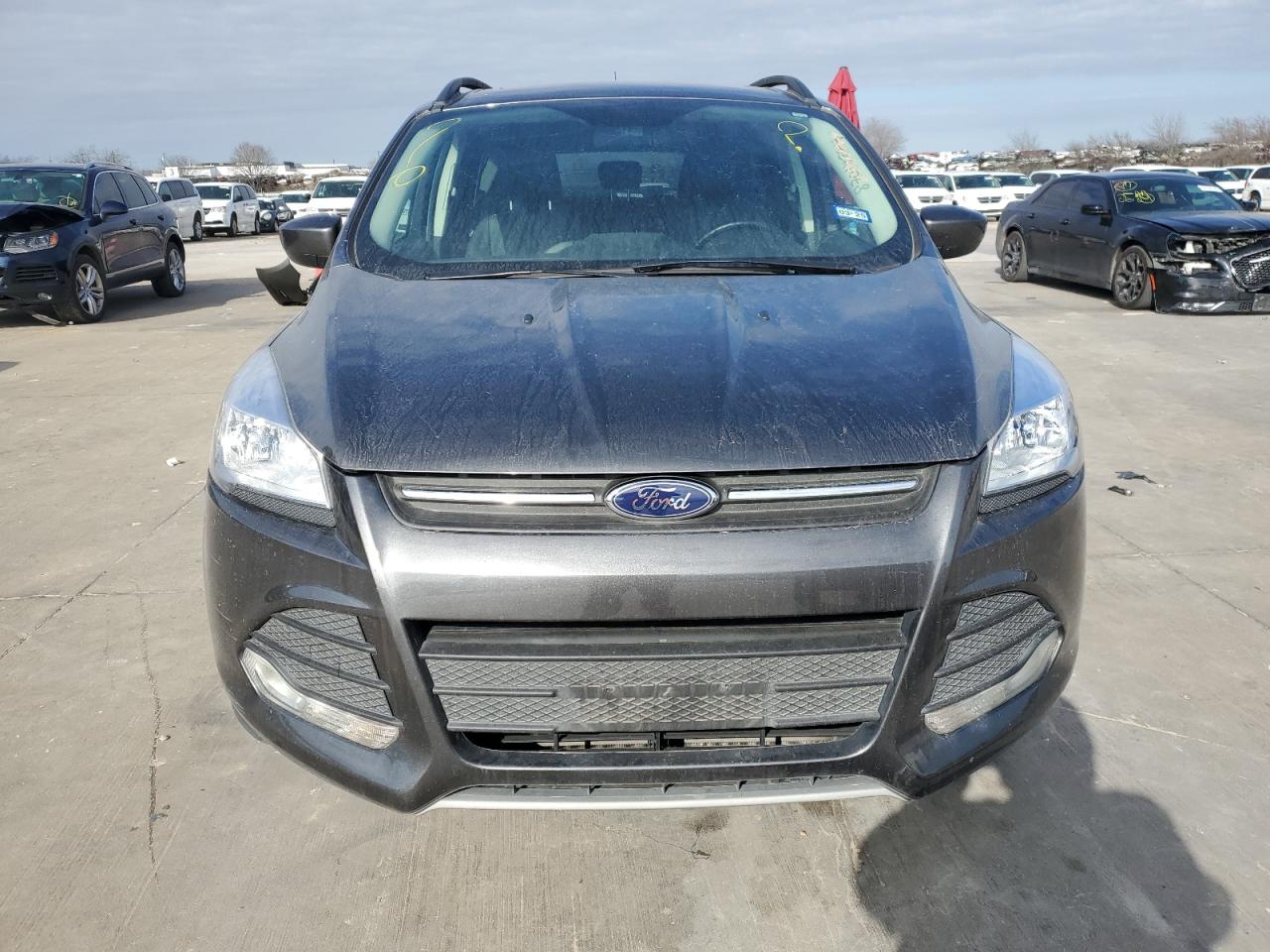 VIN 1FMCU0GX2FUC59624 2015 FORD ESCAPE no.5